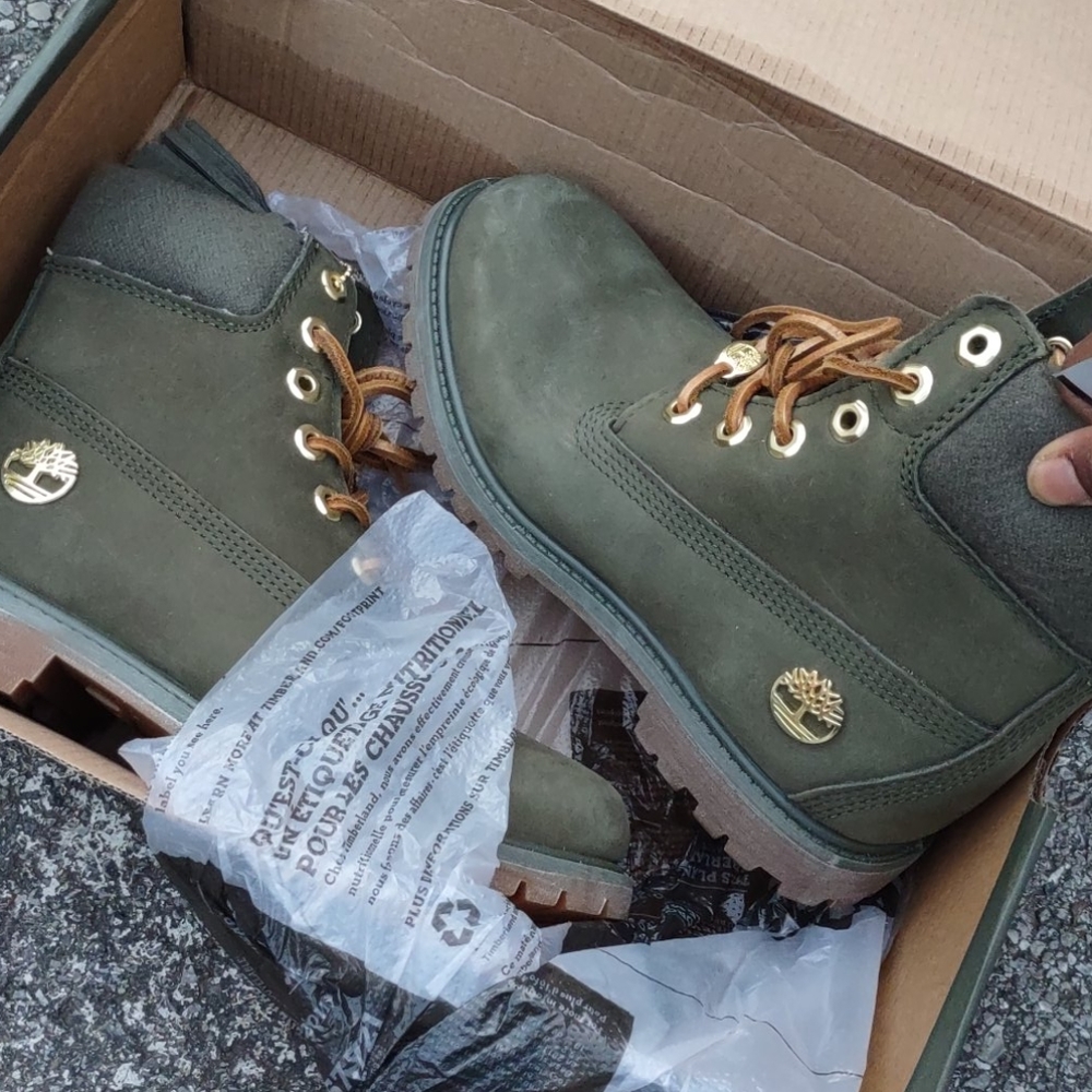 Timberlands - Picture 5 of 6
